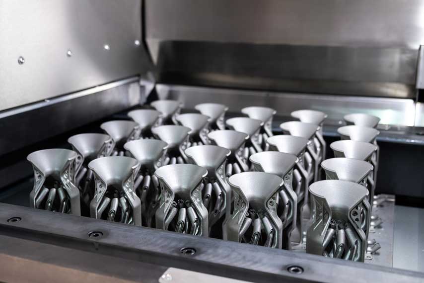 Small-series additive manufacturing parts in production
